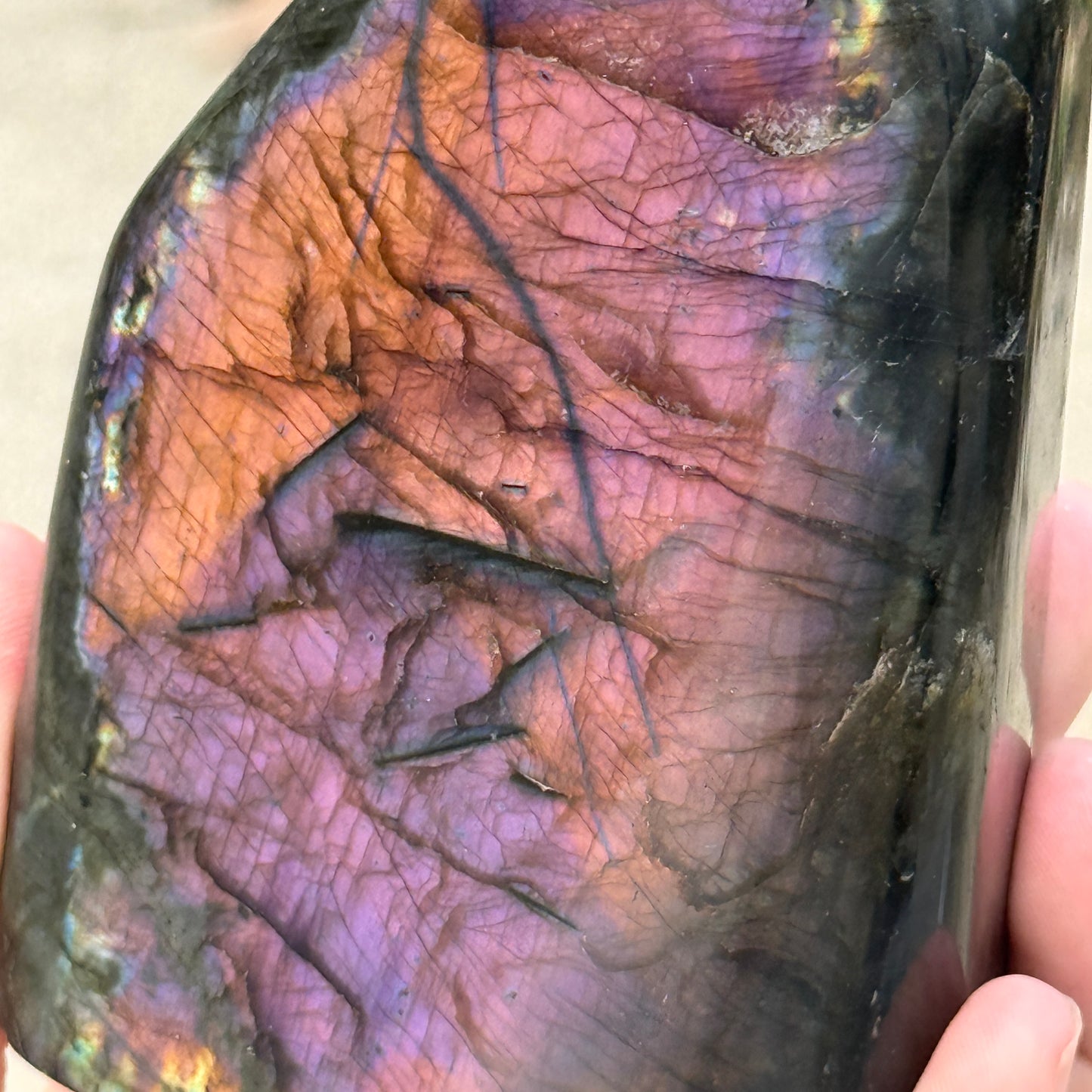 Labradorite Cut Base