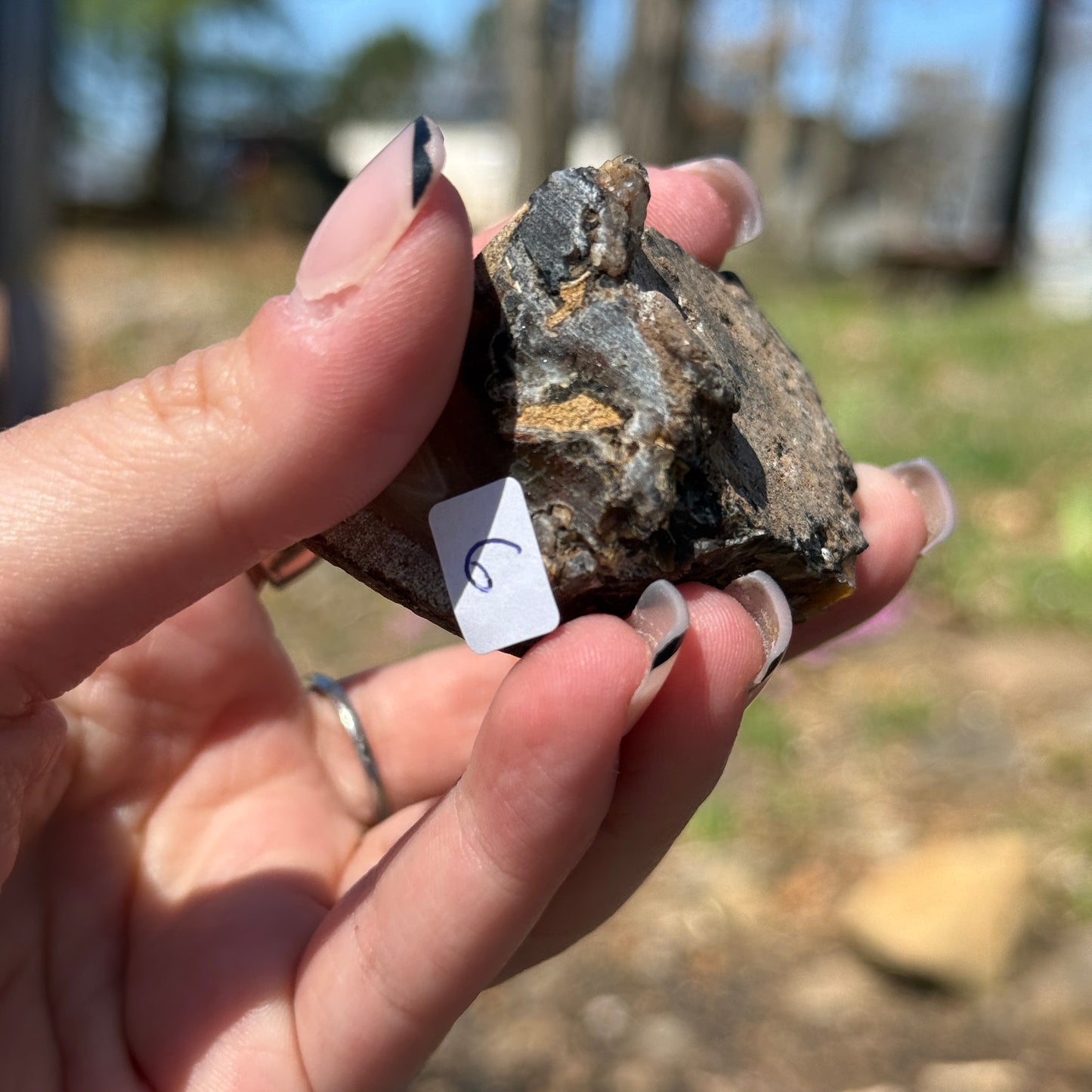 Agate Cut Base