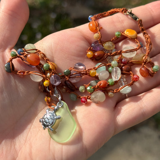 Sea Glass’ Crochet Necklace